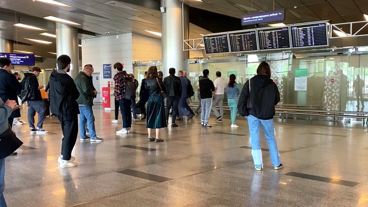 В Москве приземлился первый после возобновления прямого авиасообщения грузинский самолет