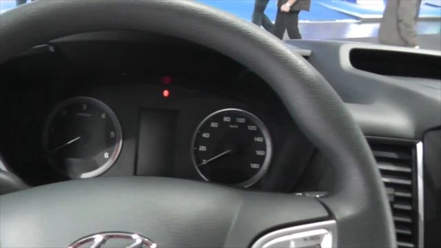 Iveco Daily 2015 vs Hyundai H350 2015 смотреть онлайн