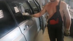 Снимаем бархатки Tоyota HIGHLANDER,Как обклеить проемы ?