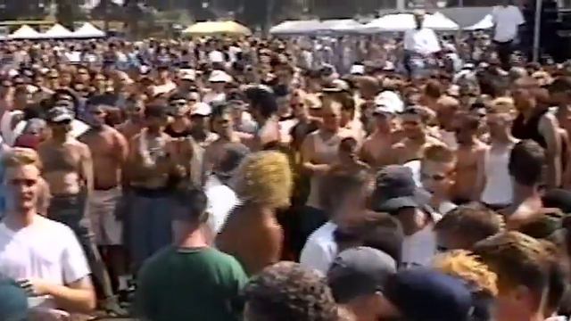 Hurt - Live at Sac State Hornet Stadium (98 Rock Show) - Sunday 20 June 1999