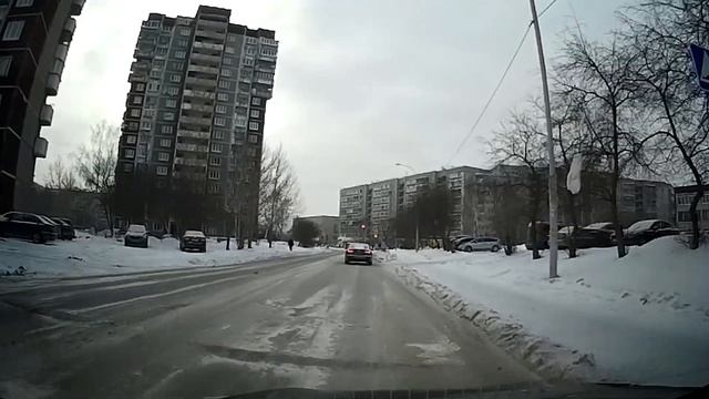 Екатеринбург. Обзорная экскурсия по мкр. Заречный. смотреть онлайн