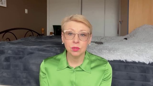 Трудный День Шок Письмо из Налоговой Досада Базовые Покупки на Весну и Лето смотреть онлайн