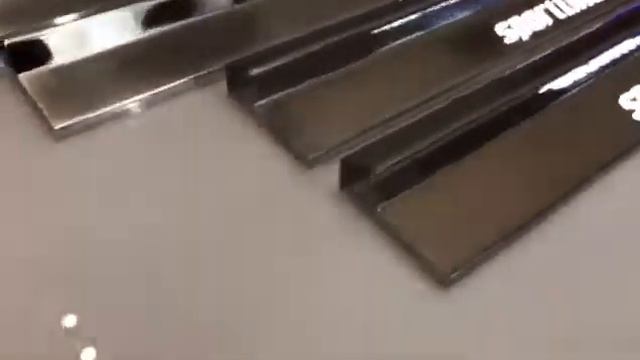 Drezcar.com/Door sills Sportline for Mercedes-Benz W124/Накладки на пороги Спортлайн W124 смотреть онлайн