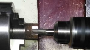 Как на токарном станке сделать ровные грани на детали.