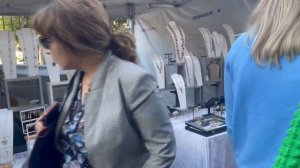 БЛОШИНЫЙ РЫНОК В ПАРИЖЕ: посуда, одежда, мебель, старинные открытки и бонбоньерки!