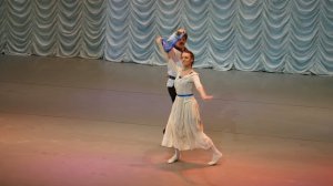 Танец Екатерины Громовой и Романа на конкурсе "Весна Победы 2016"