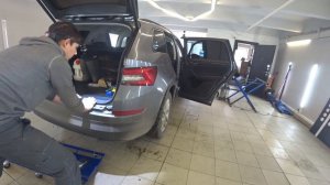 Skoda Kodiaq TDI, виртуальная педаль Easy Open и Kessy