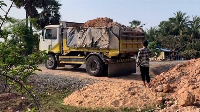 Amazing Powerful Bulldozer Pushing Land Building New Road & Skill Operator Dump Truck Dumping