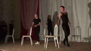 2021 06 22 Орбита Танец «Знаешь ли ты» со стульями