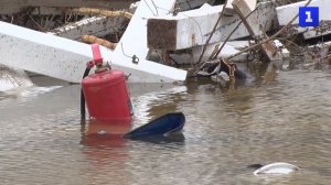 Грязь и разруха шторм уничтожил пляжи Северной стороны Севастополя