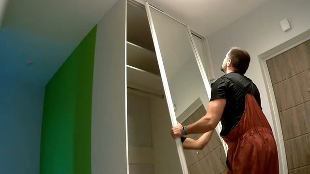 Установка доводчика raumplus в шкаф купе