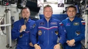 Российский экипаж МКС поздравил с Днем космонавтики и напомнил о планах России по изучению Луны