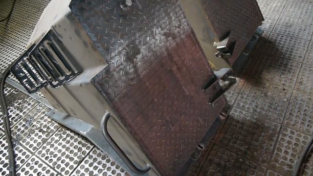 ОБЗОР КАБИНЫ УДМ КИРОВЕЦ К-702. КИРОВЕЦ К-701 ИЗ ТАТАРИИ 2 шт И Т-150 ИЗ УДМУРТИИ ОБЗОР СБОРКИ смотреть онлайн