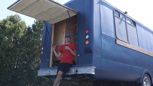 Why We Bought a Shuttle Bus and NOT A School Bus For Our Bus Conversion-Ep. 48 смотреть онлайн