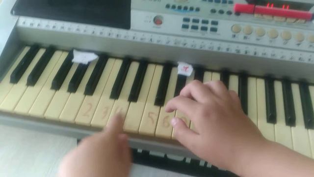 Мегалования на пианино смотреть онлайн