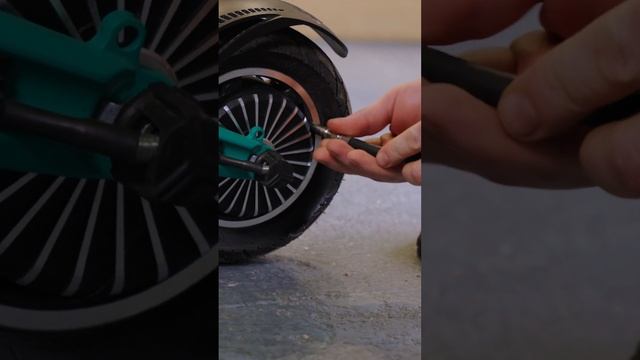 The BEST Way To Inflate Electric Scooter Tyres ??