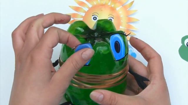 ПОДЕЛКА ИЗ ПЛАСТИКОВЫХ БУТЫЛОК (CRAFTS FROM PLASTIC BOTTLES) смотреть онлайн