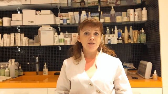 А что ты подаришь любимой женщине на 8 марта?