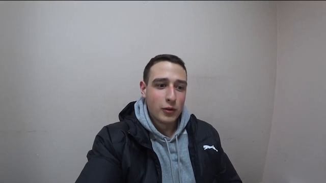 Как заработать на свой первый СТАРТАП на никому ненужных вещах. Сколько заработал на продаже с АВИТ смотреть онлайн