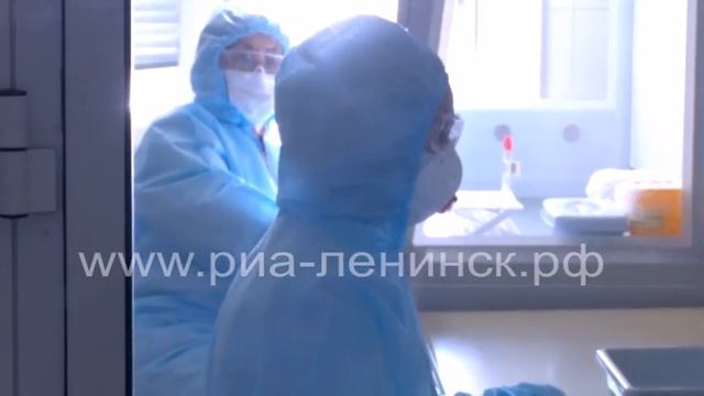 Губернатор посетил Ленинск с рабочим визитом смотреть онлайн