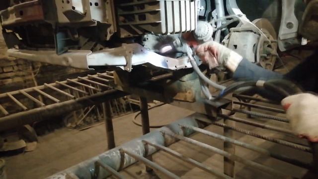 Mazda 6.Пескоструй и цинкование днища и арки авто. смотреть онлайн