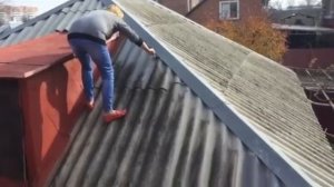 Покраска шифера на крыше