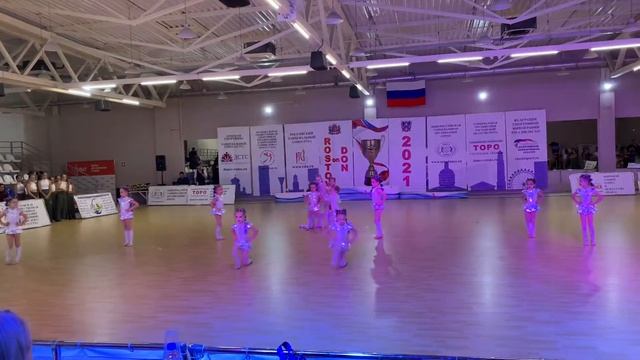 Best Star Baby Чемпионы смотреть онлайн