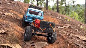 RGT 136100 V3 FD running on the hill | RC 1/10 scale
