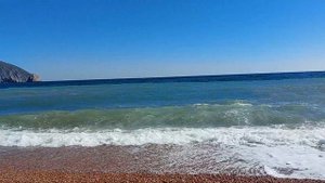 Гурзуф. Пляж санатория "Гурзуфский". Такой красивый морской прибой.