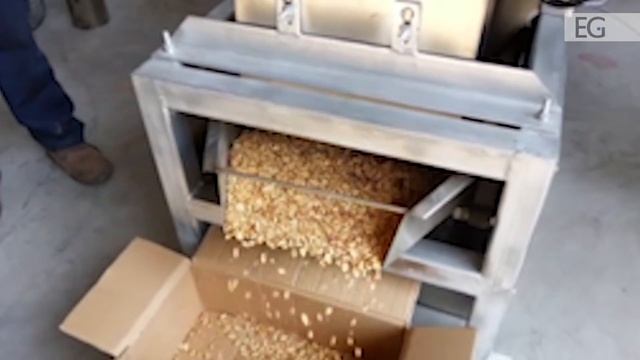 Станок для дробления и очистки арахиса GGPT-5 смотреть онлайн