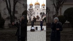 Уличные музыканты и танцы в Пятигорске