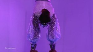 Снежная королева (Эквилибр на руках)