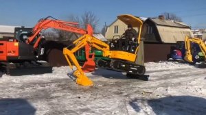 Японский Экскаватор Komatsu PC20MR-2