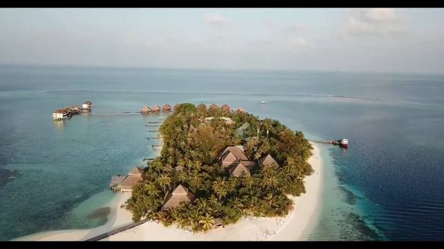 Мальдивы. Adaaran Club Rannalhi. Подлет к острову издалека...Maldives. смотреть онлайн