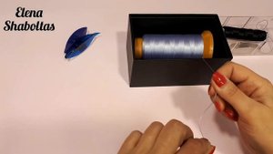 Наматываем нить на челнок