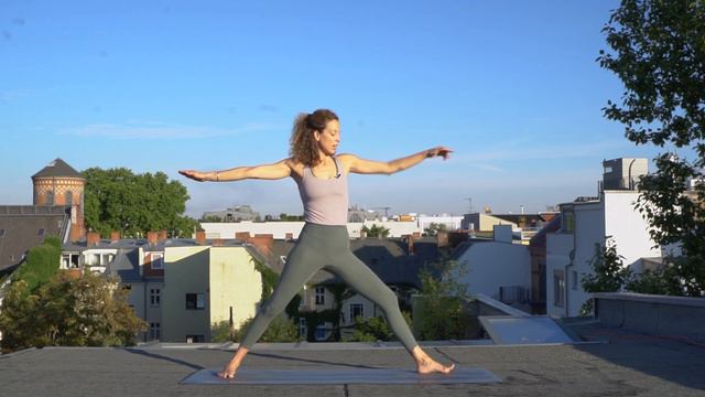 Kotori Flow with Jenny feat. Elias Doré смотреть онлайн