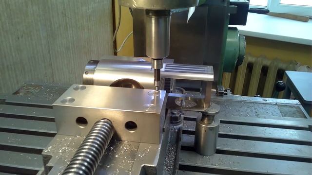 Эксперимент с краеискателем на цилиндре. смотреть онлайн