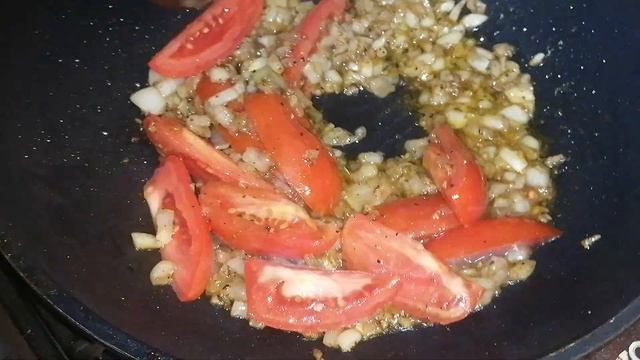 Паста с морепродуктами (креветки, осьминоги, мидии, кальмары) в сливочном соусе. Домашняя кулинария