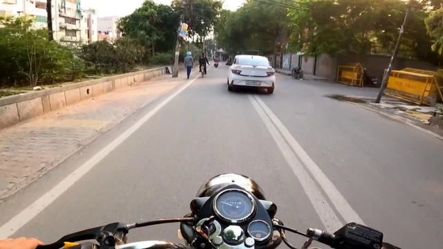 bullet 350 patake reaction 💥 смотреть онлайн