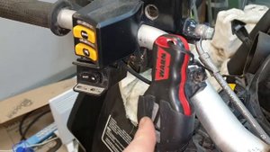 собираю Can-Am Brp Outlander 1000 XMR часть 2