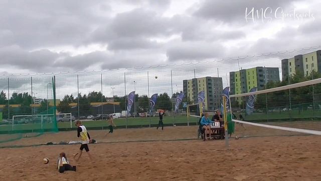 Very exciting game of girls' beach volleyball, full video - U16 rannavõrkpalli tüdrukute põnev mäng смотреть онлайн