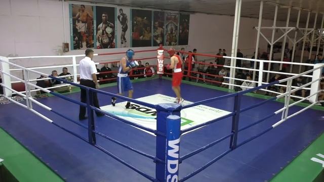 Турнир по боксу памяти Тенина Г.Е. А.Севостьянов (Севастополь) - Т.Хайридинов (Евпатория) смотреть онлайн