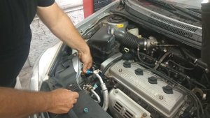 Кондиционер автомобиля, замена золотника под давлением