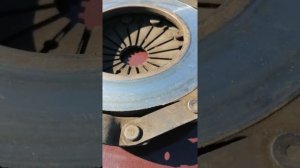 Из за чего буксует сцепление на Ваз  2107