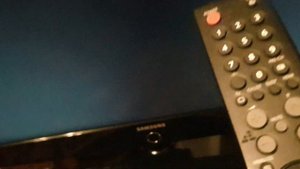 Samsung le32s81b vs le32a330j1