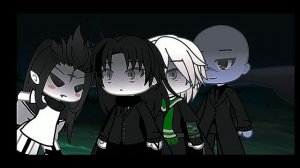 Я почти всё сама придумываю😅