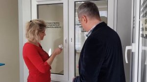 Защита окон от открывания детьми. Ручка с ключом.