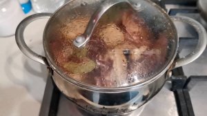 Сьедаем за один день, сколько не приготовь. Самый вкусный рецепт свиной грудинки в луковой шелухе.