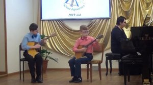 Дуэт балалаечников Кириченко М , Муравлев Л   Ехал казак за Дунай