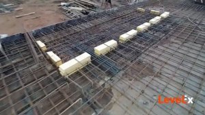 Монолитная жб плита перекрытия 317 кв.м. на ленточном фундаменте. Перед заливкой.